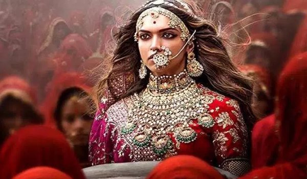 Deepika Padukone wants to keep her Jauhar outfit from Padmaavat as a token of love