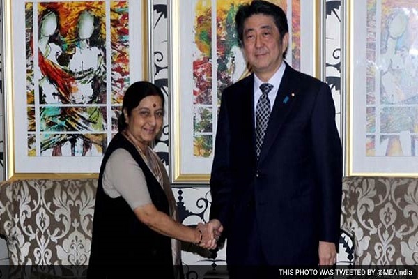 Indian Foreign Minister Sushma Swaraj meets Shinzo Abe