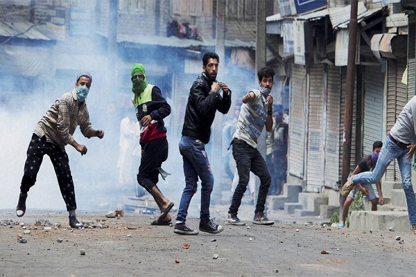Jammu and Kashmir Strike in South Kashmir Anantnag affects people