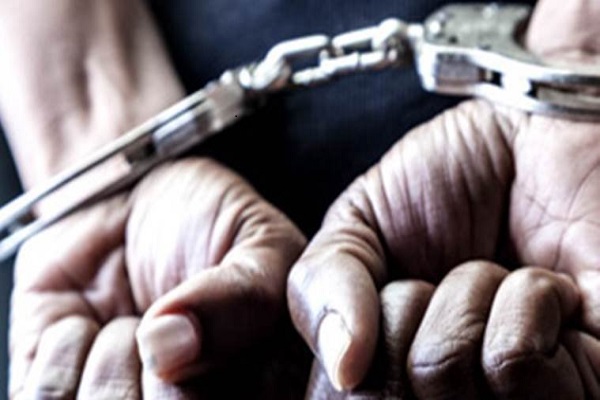MP In case of download of porn movie the moderator detained