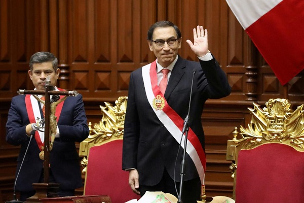 New President Martin Vizcara promised to fight corruption