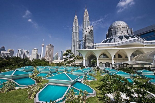 OMG wandering in these countries would cost very little