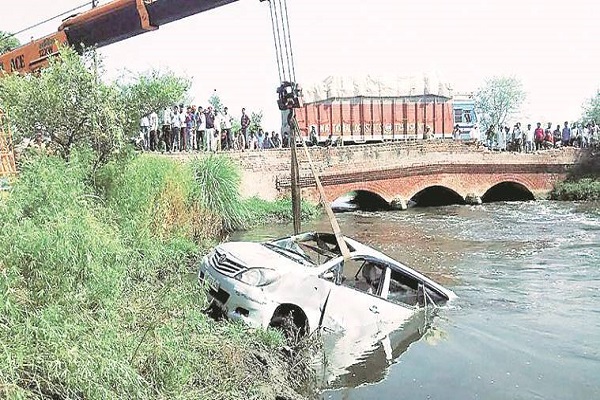 Punjab water accident car