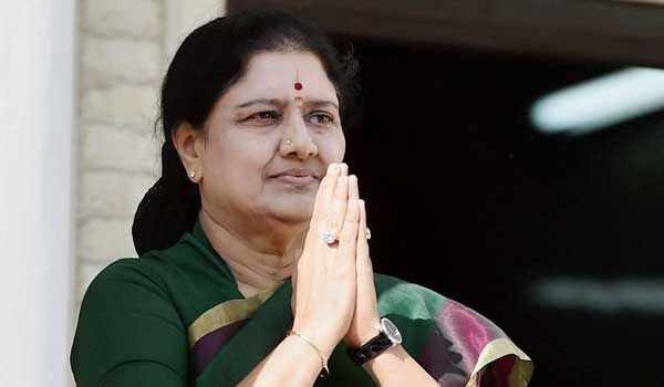 Sasikala to apply for parole to meet ailing husband
