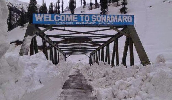 Sonamarg Resort road re-opens after four months
