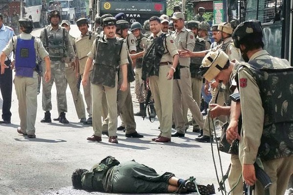 Srinagar Terrorist arrested in Kashmir