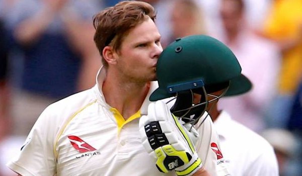 Calls for Steve Smith to give up captaincy as Cricket Australia launches ball tampering probe