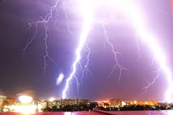 UP Three dead, three injured in Lightning fall in Saharanpur