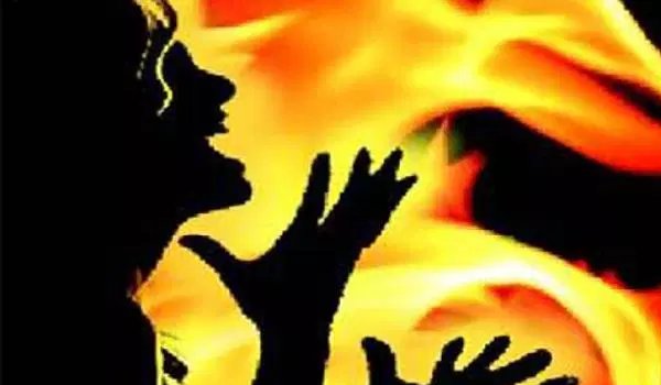 Dalit woman set on fire over Rs 20,000 loan repayment dispute in Ballia