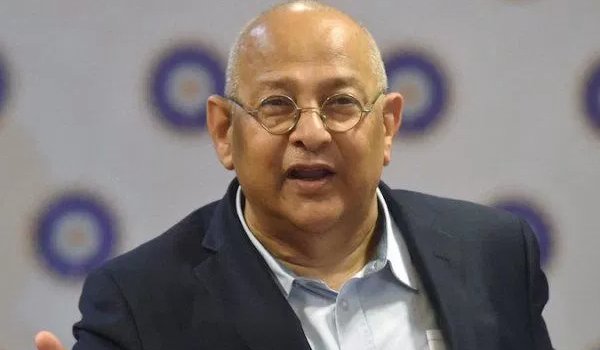 BCCI secretary, CoA chairman trade punches over new player contracts