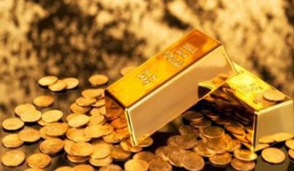 Gold futures up by positive global cues