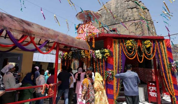 Jammu celebrates Ram Navami festival with religious fervour