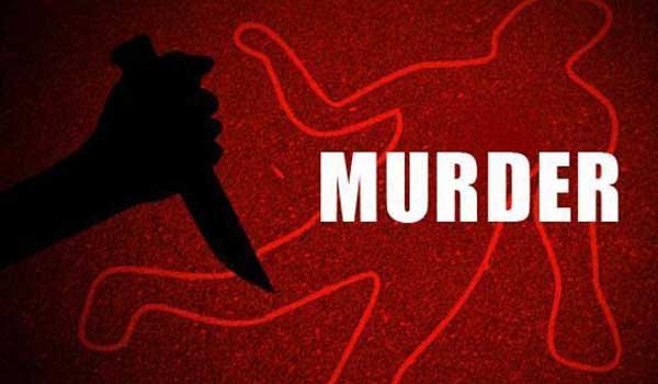 man kills Wife over illegal relationship suspicion in hamirpur
