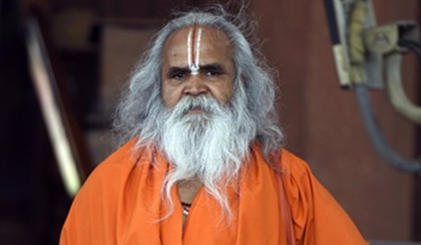 Ram Vilas Vedanti demands ban on Sri Sri Ravi Shankar's entrance in Ayodhya