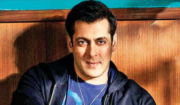 Salman Khan to replace akshay kumar in Gulshan Kumar biopic mogul?
