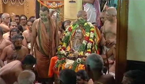 Kanchi Mutt Shankaracharya Jayendra Saraswati to be Given Mahasamadhi in Nandavanam