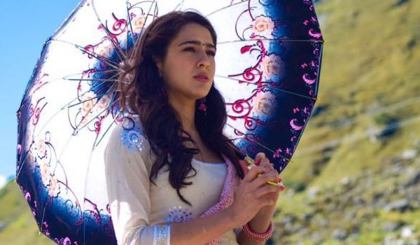 Sara Ali Khan to debut from simba not from Kedarnath