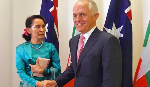 Australia PM meets Myanmar leader Suu Kyi, to raise human rights issues during her visit