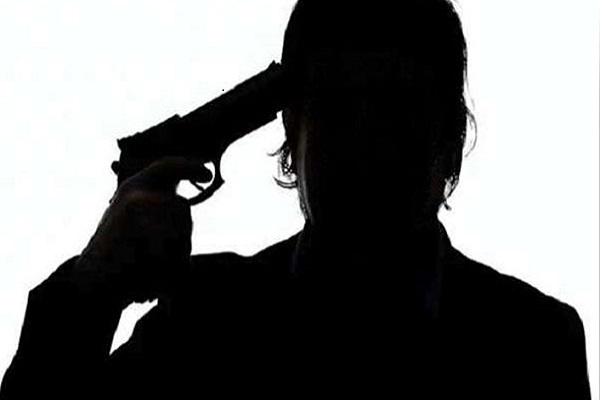 young man shot himself in Varanasi