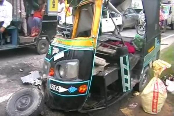 Auto and truck collision