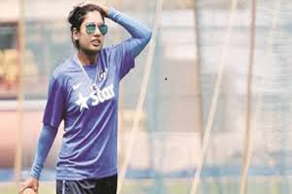 Female cricketers have much lower grades than male cricketers