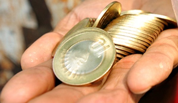 Boy killed by shopkeeper for not accepting the Rs 10 coins