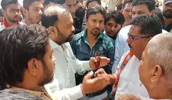 bjp, aburoad, vijay gothwal