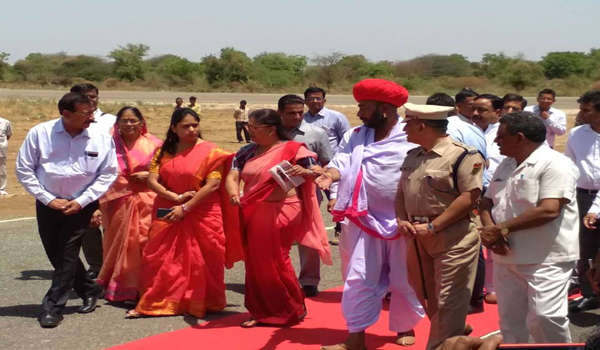 sirohi, vasundhara raje, air strip, otaram dewasi