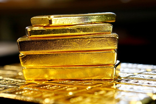 Gujarat 18kg gold robbery from jewelry company personnel