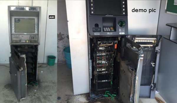 Robbers looted Rs 18 lakh from an SBI ATM in Udaipur