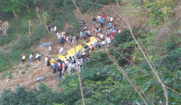 at least 27 children killed after School bus skids off road into gorge in himachal pradesh