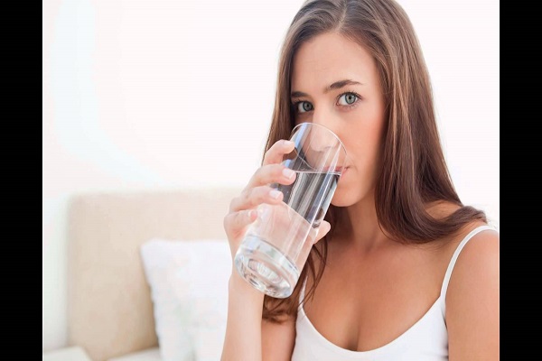 early morning drinking water in mouth have many benefits