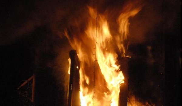 fire breaks out at wooden godown in Jaipur
