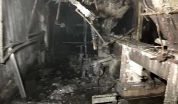 two workers killed in fire in plastic factory in chhindwara