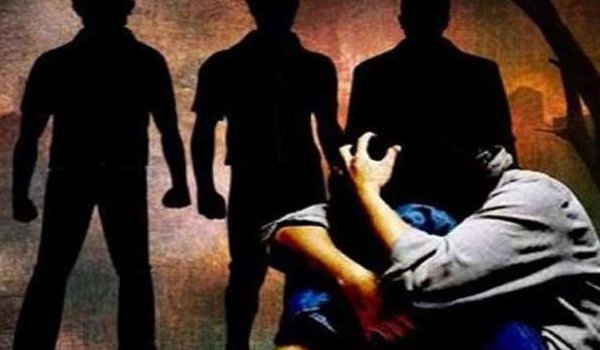 teenager gangraped by three in hamirpur