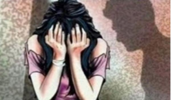 15 year old girl kidnapped, gangraped in Sitapur