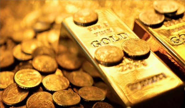 Gold price slips Rs 485, silver down Rs 400