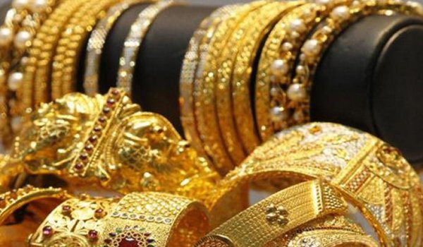 Gold prices rise on wedding season demand
