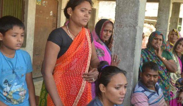 CWG 2018: gold medalist Poonam Yadav attacked in rohaniya
