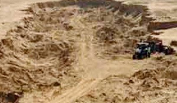 DSP attacked by sand mafia in Dholpur