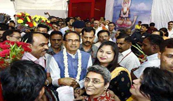 madhya pradesh urban bodies staff will now retire at 62