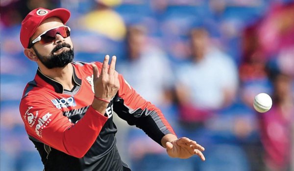 IPL 2018 : Royal Challengers Bangalore captain Virat Kohli fined Rs 12 lakh for slow over rate