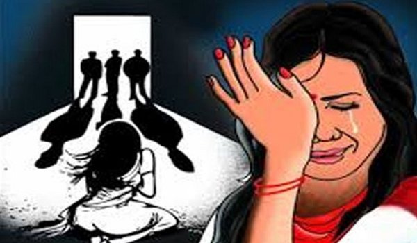 pregnant woman gangraped in Mahoba