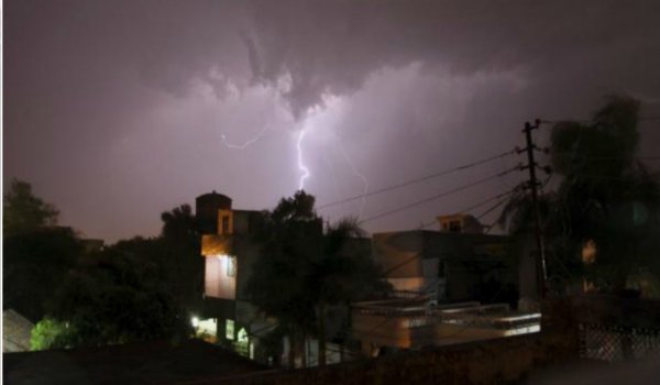 17 killed as thunderstorm across bihar