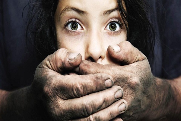 बच्ची का अपहरण कर उससे दुष्कर्म का प्रयास करने वाले एक आरोपी अरेस्ट
