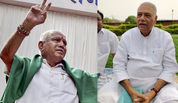 Yashwant Sinha stages dharna to protest outside the Rashtrapati Bhavan against Yeddyurappa government