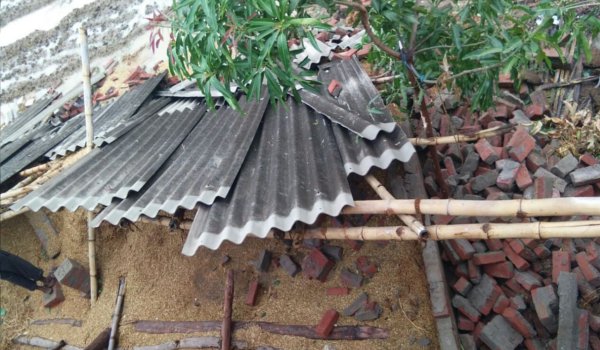 at least 40 people killed after storm, rain hit Uttar Pradesh