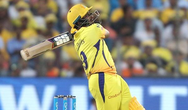 IPL 2018: Chennai SuperKings beat Sunrisers Hyderabad to enter IPL final