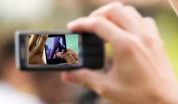 Young Man Rapes Minor Girl in mathura, Video Viral On Social Media