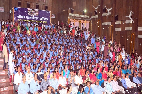 एनटीपीसी ने बालिका सशक्तीकरण अभियान का उद्घाटन किया
